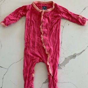 0-3 Girls Ruffled Footie Kickee Pants